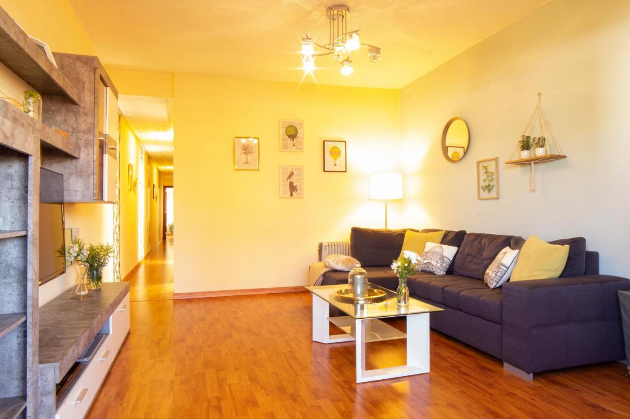 לה לגונה Old Town Loft Apartment With Parking מראה חיצוני תמונה